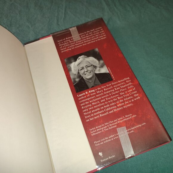 Sherlock Holmes Mary Russel Language of Bees Laurie R King Mystery book Academia - Picture 10 of 10